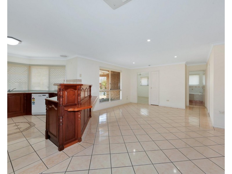 9-11 Caswell Court, Torquay QLD 4655