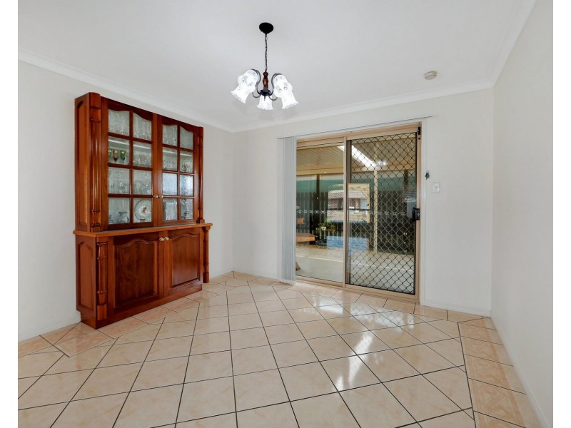9-11 Caswell Court, Torquay QLD 4655