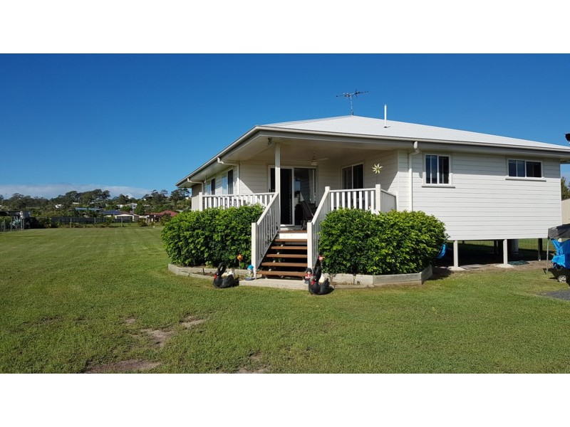 1 Tranquillity Court, River Heads QLD 4655