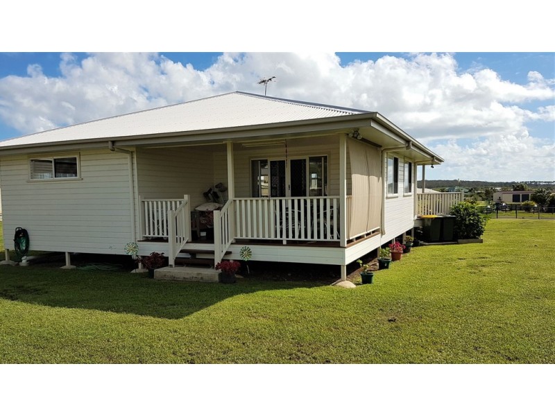1 Tranquillity Court, River Heads QLD 4655