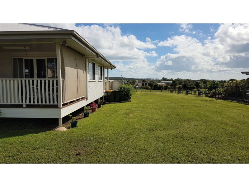 1 Tranquillity Court, River Heads QLD 4655