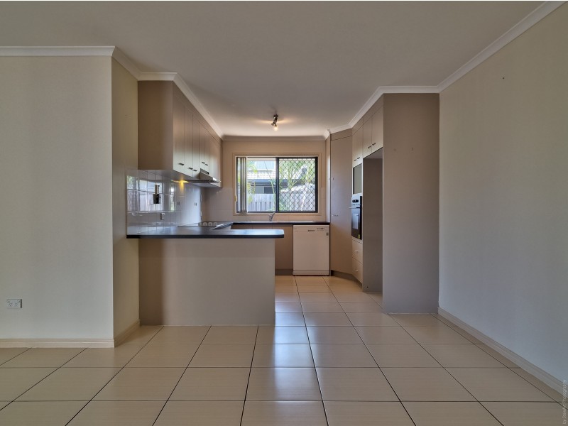 33 Earl St Vincent Circuit, Eli Waters QLD 4655