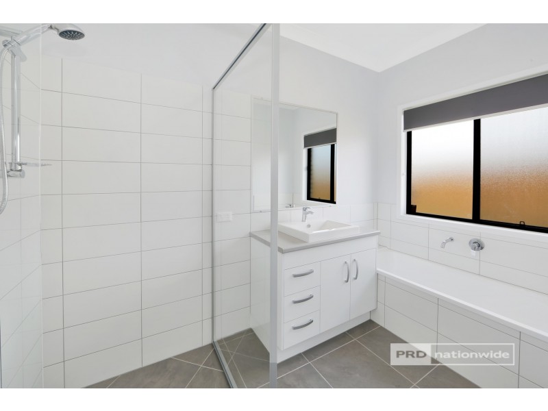 41 Bay Park Road, Wondunna QLD 4655