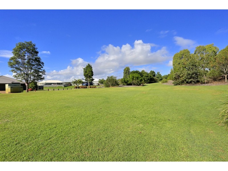 45 Bay Park Road, Wondunna QLD 4655