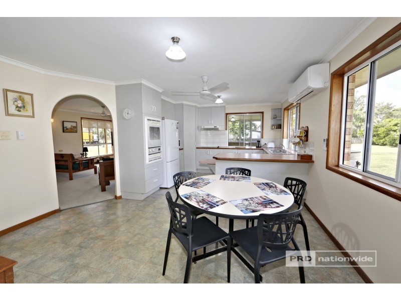 7 Piggford Lane, Nikenbah QLD 4655