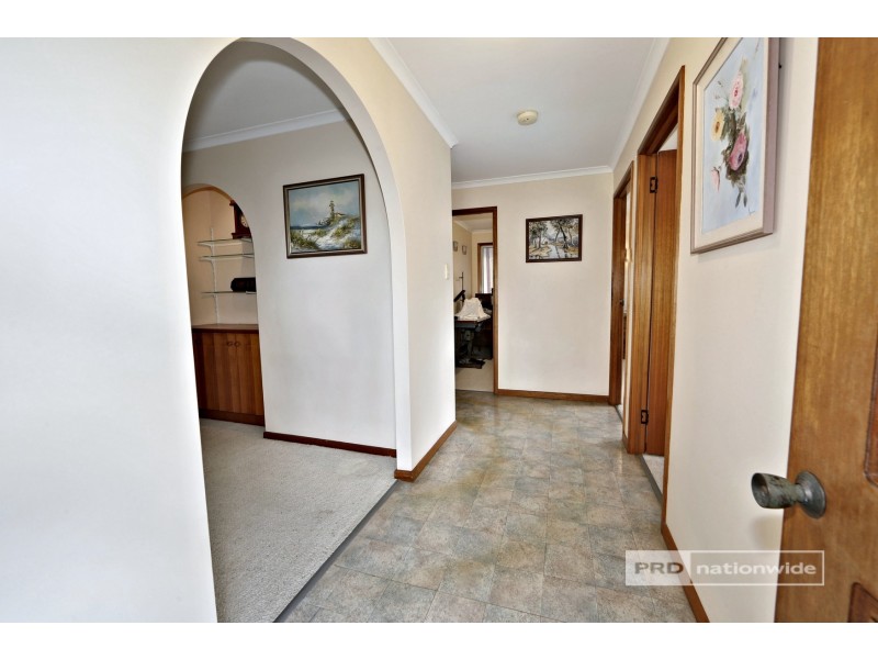 7 Piggford Lane, Nikenbah QLD 4655