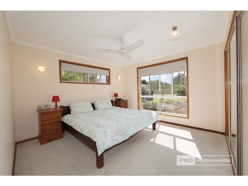 7 Piggford Lane, Nikenbah QLD 4655