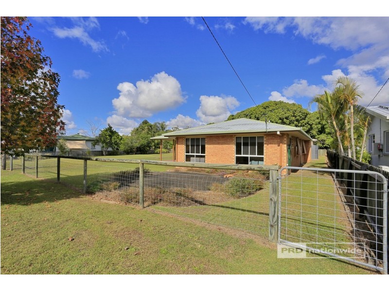 7 Piggford Lane, Nikenbah QLD 4655
