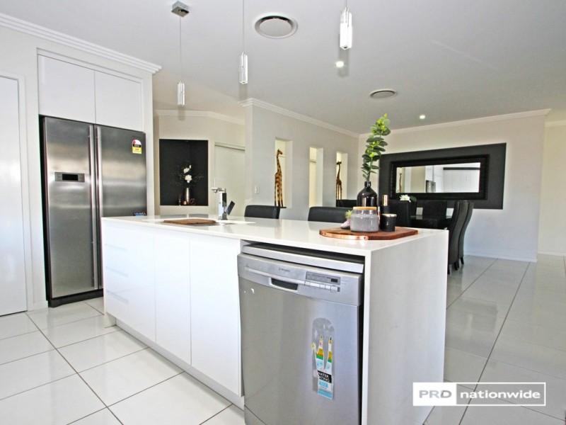 60 Gilston Road, Wondunna QLD 4655