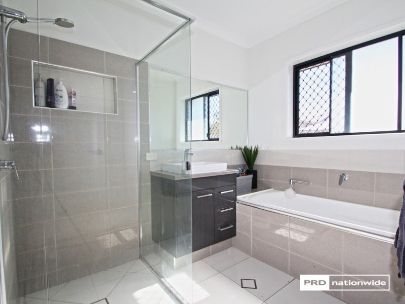 60 Gilston Road, Wondunna QLD 4655