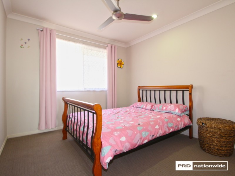 15 John Street, Scarness QLD 4655