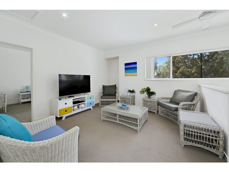 14/71 Elizabeth Street, Urangan QLD 4655