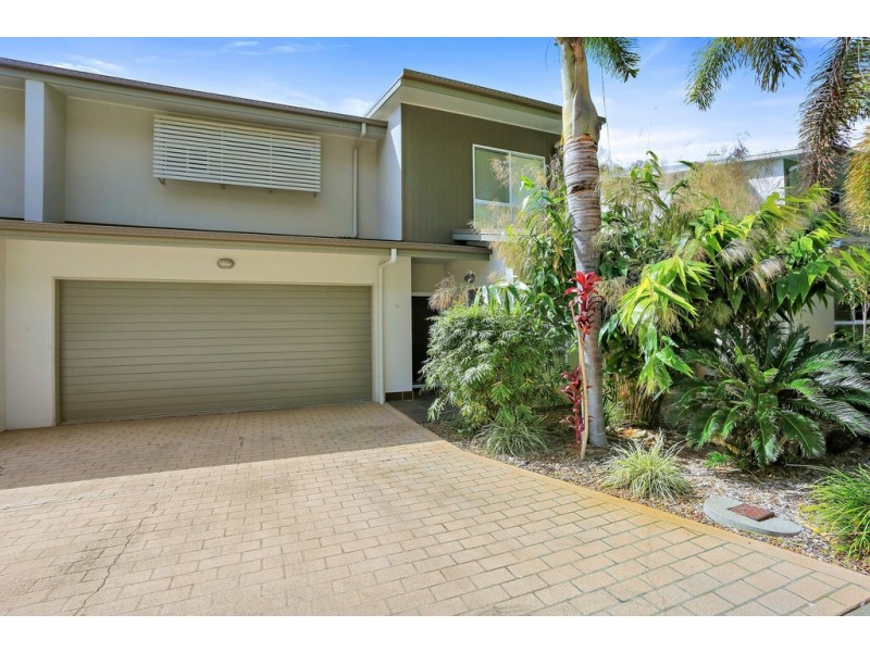 14/71 Elizabeth Street, Urangan QLD 4655