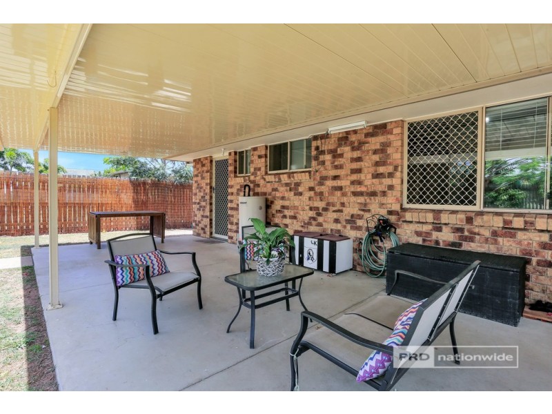 76 Tooth Street, Pialba QLD 4655