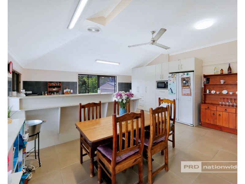 20 Beacon Road, Booral QLD 4655
