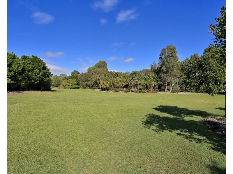 42 Bay Park Road, Wondunna QLD 4655