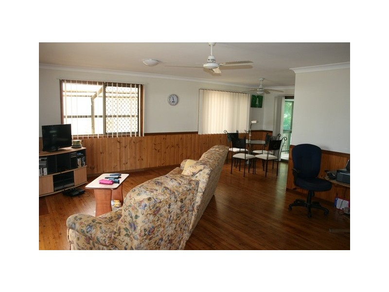 20 White St, Point Vernon QLD 4655