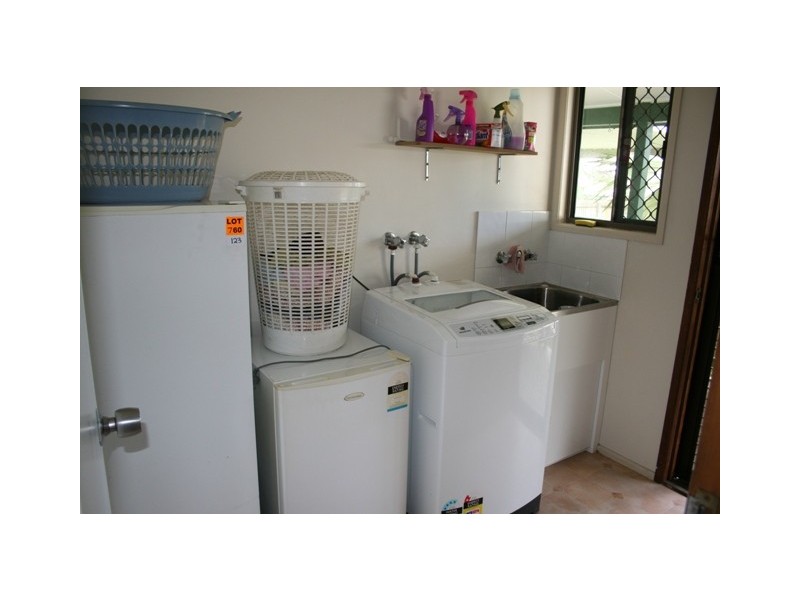 20 White St, Point Vernon QLD 4655