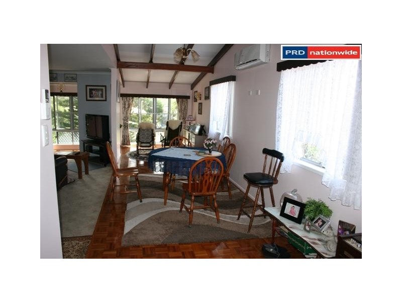 5 Prince Street, Urangan QLD 4655