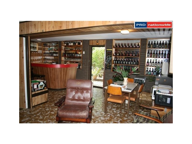 5 Prince Street, Urangan QLD 4655