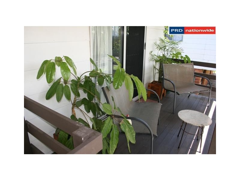 5 Prince Street, Urangan QLD 4655