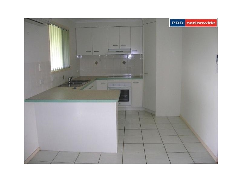 24 Kestrel Ct, Eli Waters QLD 4655