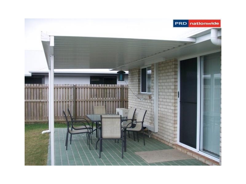 24 Kestrel Ct, Eli Waters QLD 4655