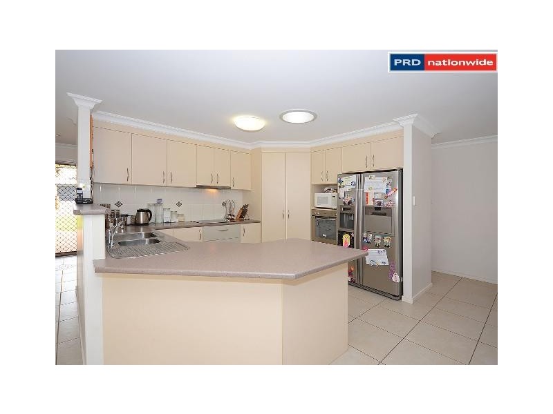 9 Pembridge Cct, Urraween QLD 4655