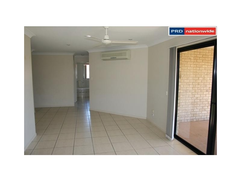 15 Spinnaker Dr, Point Vernon QLD 4655