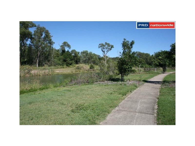 15 Spinnaker Dr, Point Vernon QLD 4655