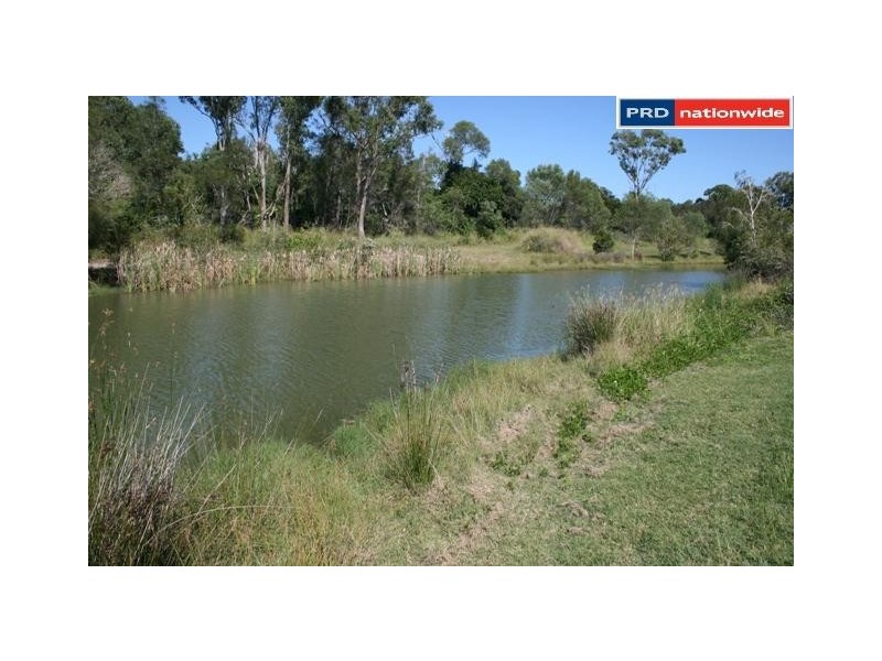 15 Spinnaker Dr, Point Vernon QLD 4655