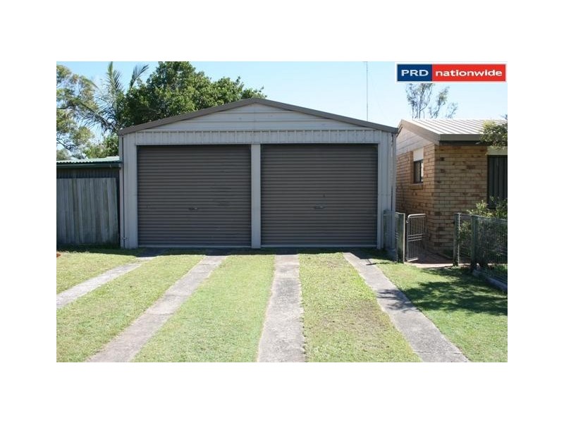 1 Howlett Street, Urangan QLD 4655