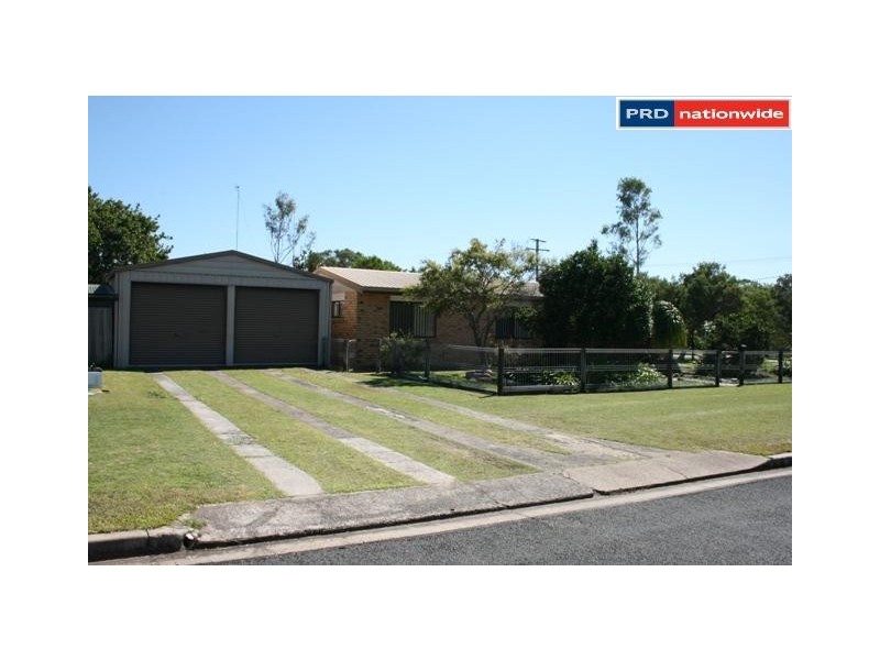 1 Howlett Street, Urangan QLD 4655