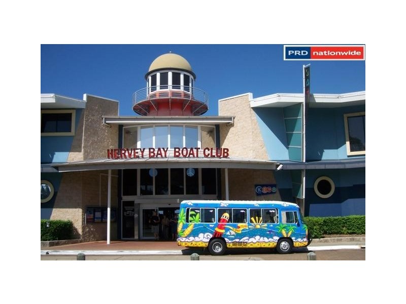 1 Howlett Street, Urangan QLD 4655