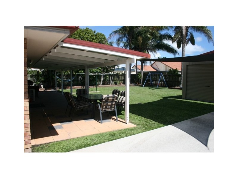 7 Moorhen Crt, Eli Waters QLD 4655