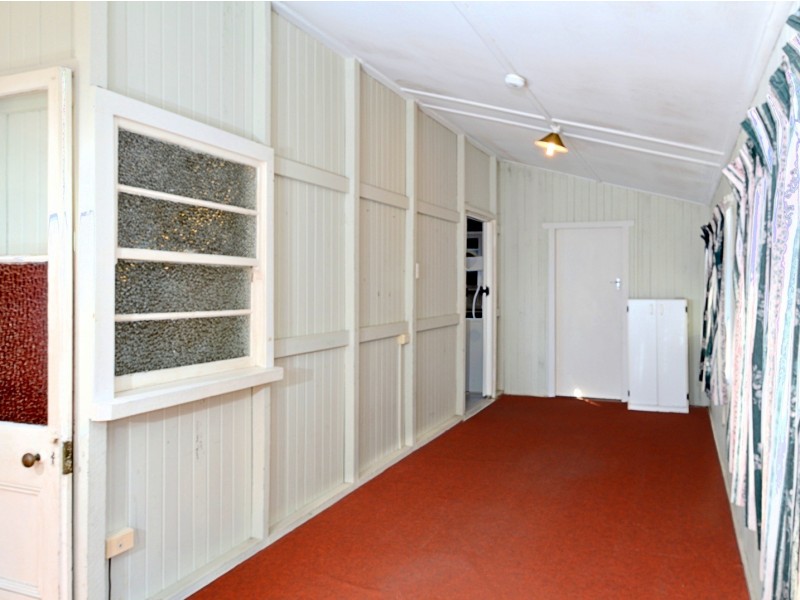 519 Charlton Esplanade, Urangan QLD 4655