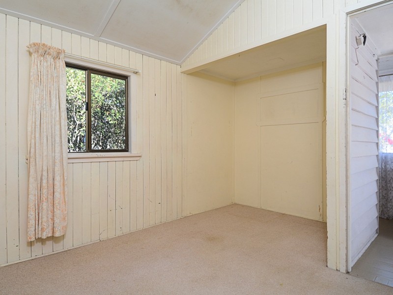 519 Charlton Esplanade, Urangan QLD 4655