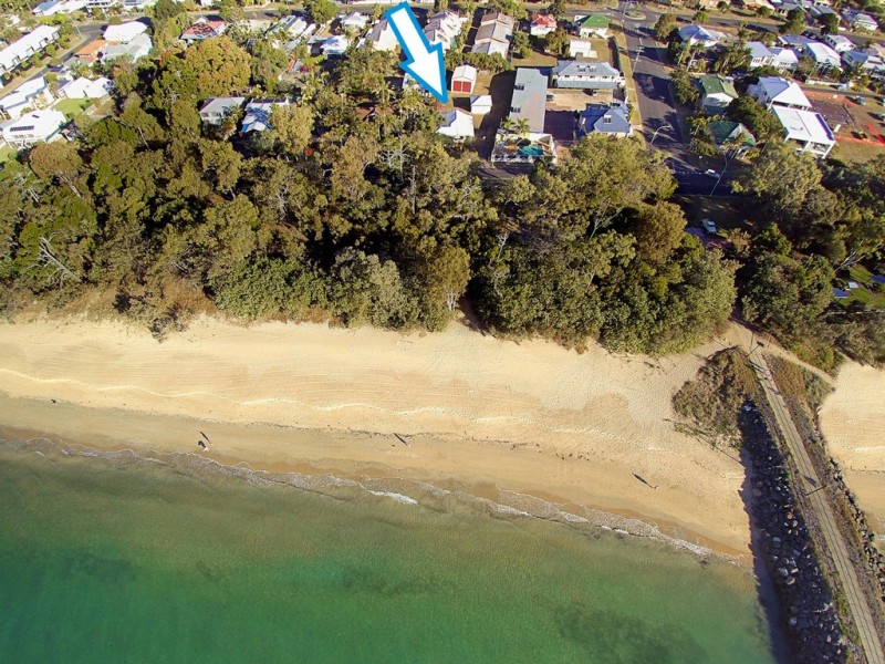 519 Charlton Esplanade, Urangan QLD 4655