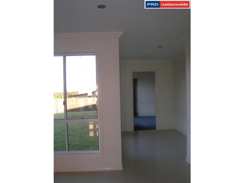 19 Seacrest Drive, Wondunna QLD 4655