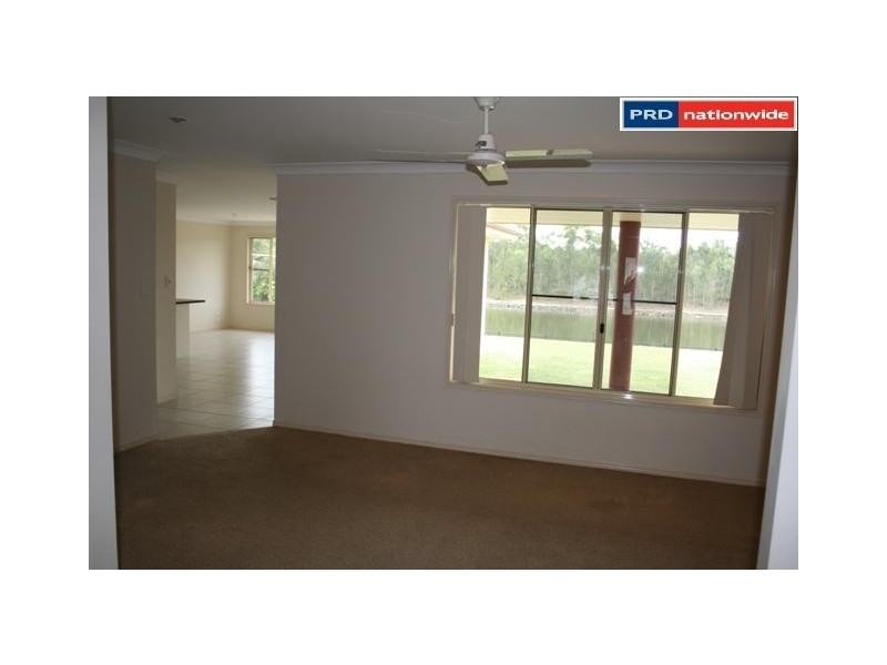 11 Lady Penrhyn Drive, Eli Waters QLD 4655