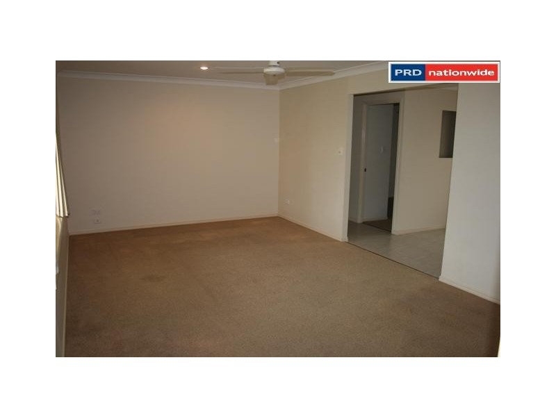 11 Lady Penrhyn Drive, Eli Waters QLD 4655