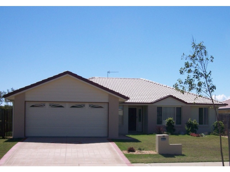 11 Lady Penrhyn Drive, Eli Waters QLD 4655