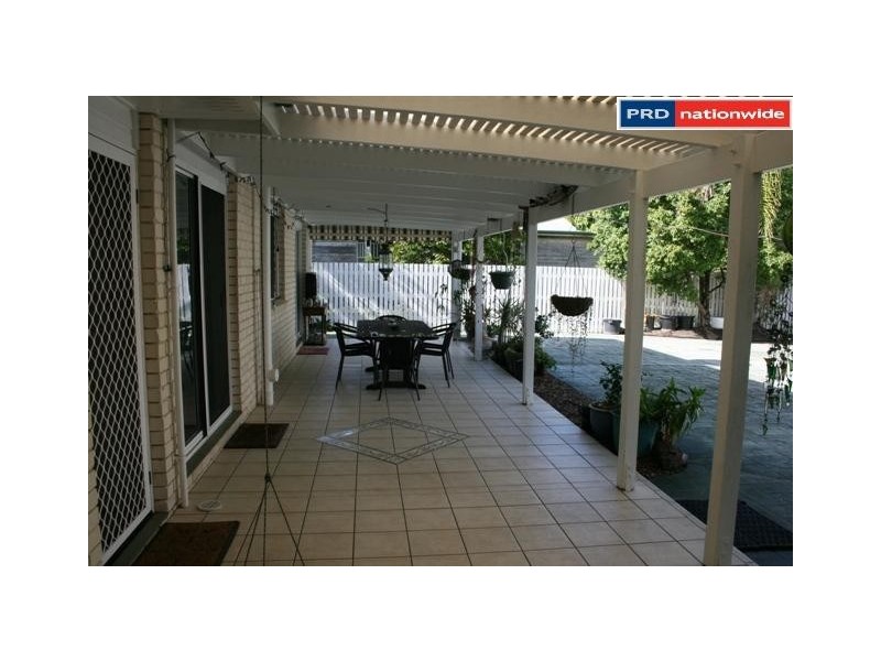 45 Helsham St, Point Vernon QLD 4655