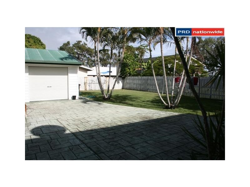 45 Helsham St, Point Vernon QLD 4655