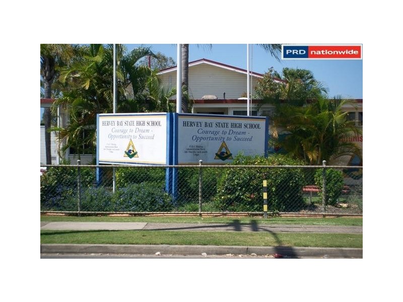 45 Helsham St, Point Vernon QLD 4655