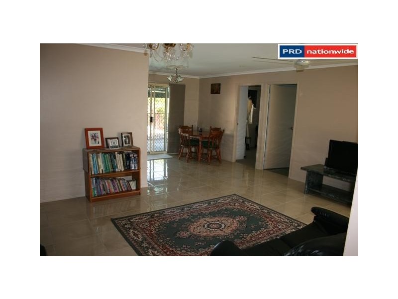 4 Spinnaker Drive, Point Vernon QLD 4655