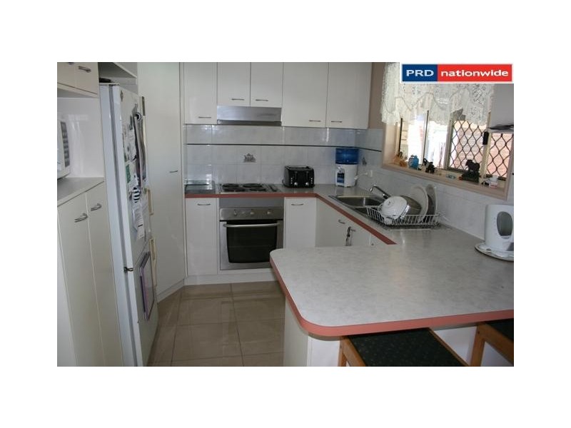 4 Spinnaker Drive, Point Vernon QLD 4655