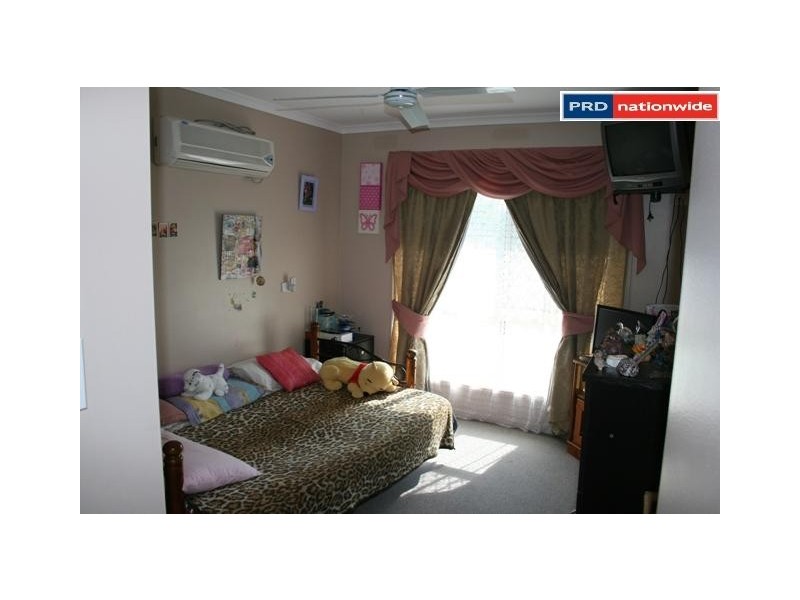 4 Spinnaker Drive, Point Vernon QLD 4655