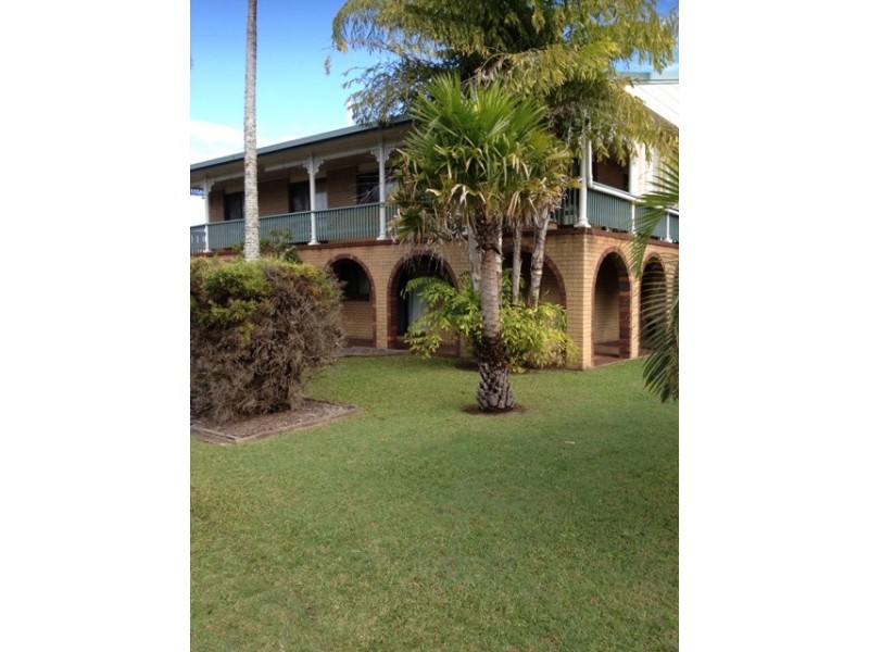 81 Denmans, Scarness QLD 4655