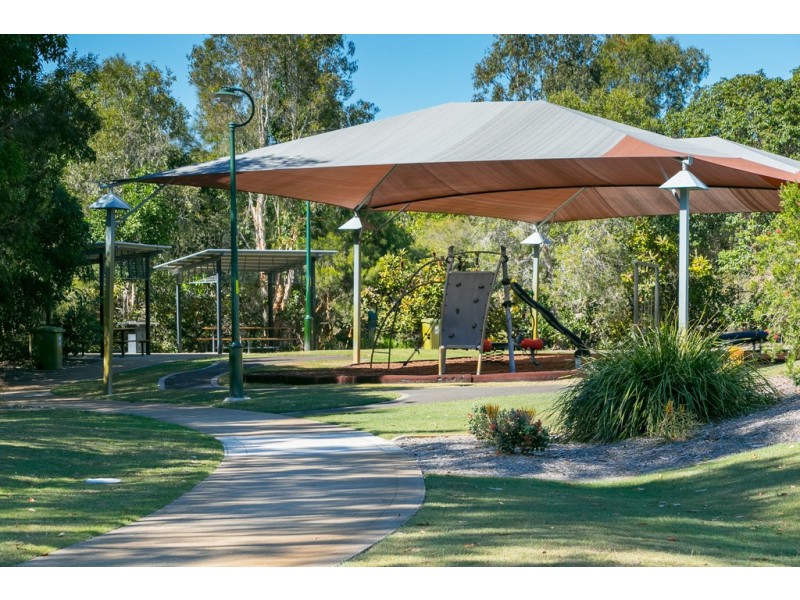 73 Parklands Boulevard, Wondunna QLD 4655